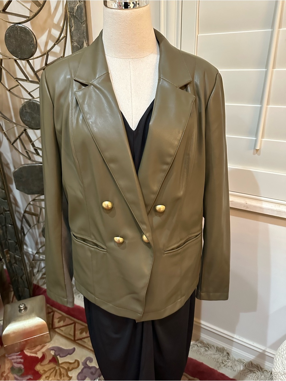 G by Giuliana vegan leather double breasted blazer. NWOT. Size XL
